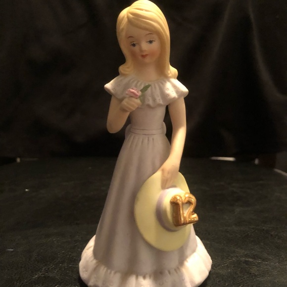 Vintage Age 12 Enesco Growing Up Girls - Blonde figurines - Picture 1 of 10